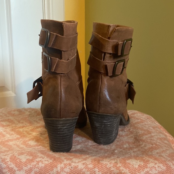 Lucky Brand Tommie Boots - size 8.5 - Picture 3 of 6